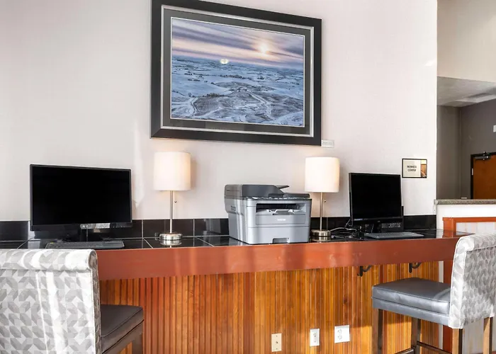 Best Western Wheatland Inn