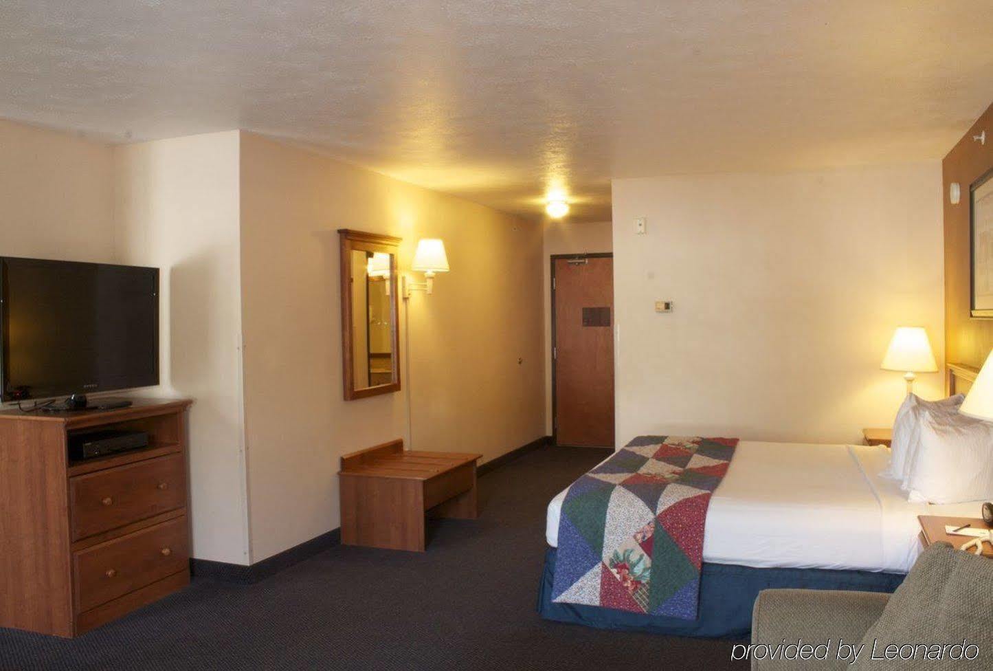 Western Wheatland Hotel